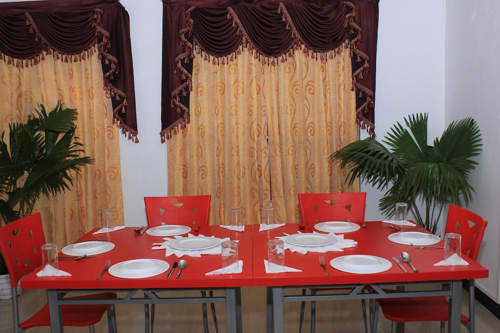 Guest Ryan Hotel Katunayaka Kültér fotó