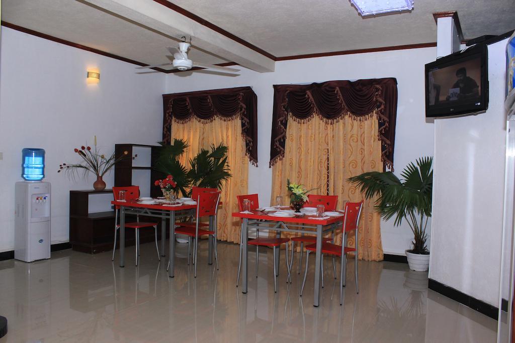 Guest Ryan Hotel Katunayaka Kültér fotó