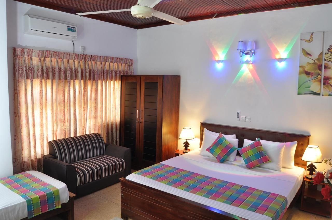 Guest Ryan Hotel Katunayaka Kültér fotó